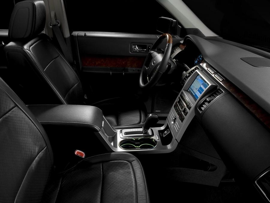  Ford Flex Limited EcoBoost 2009 года  (фото 7 из 9)